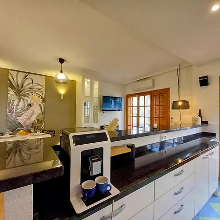 Sylinn - Unique - 2 Floors - 2 Terraces & Pool - Playa Los Locos Apartment