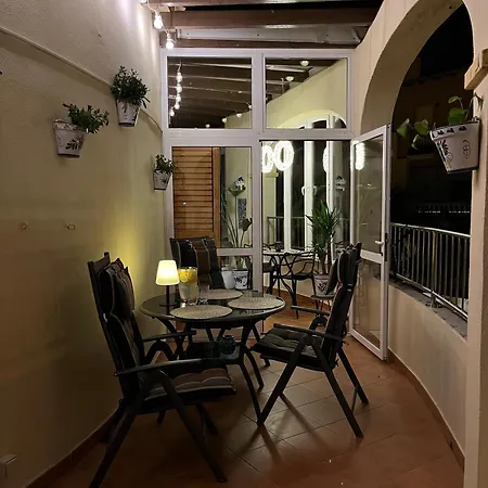 Apartment Sylinn - Unique - 2 Floors - 2 Terraces & Pool - Playa Los Locos *